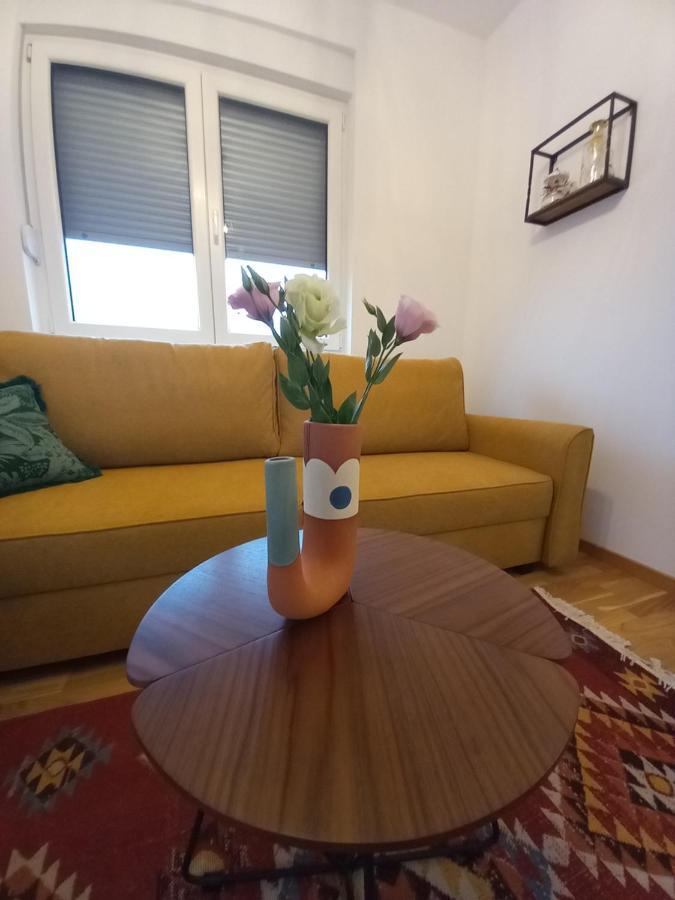 Ferienwohnung Avenija Oaza Novi Sad Exterior foto